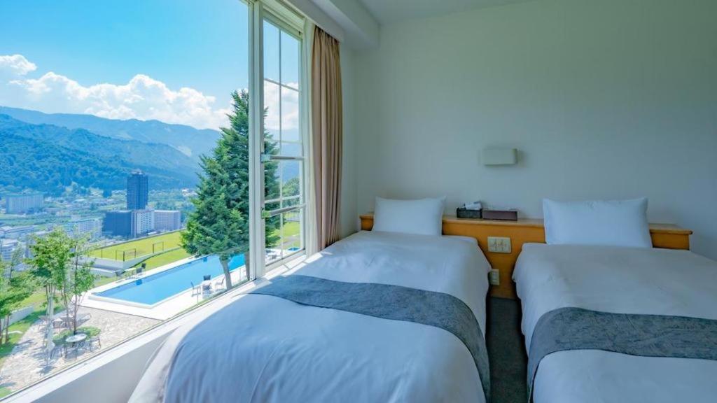 Sierra Resort Yuzawa Yuzawa  Esterno foto